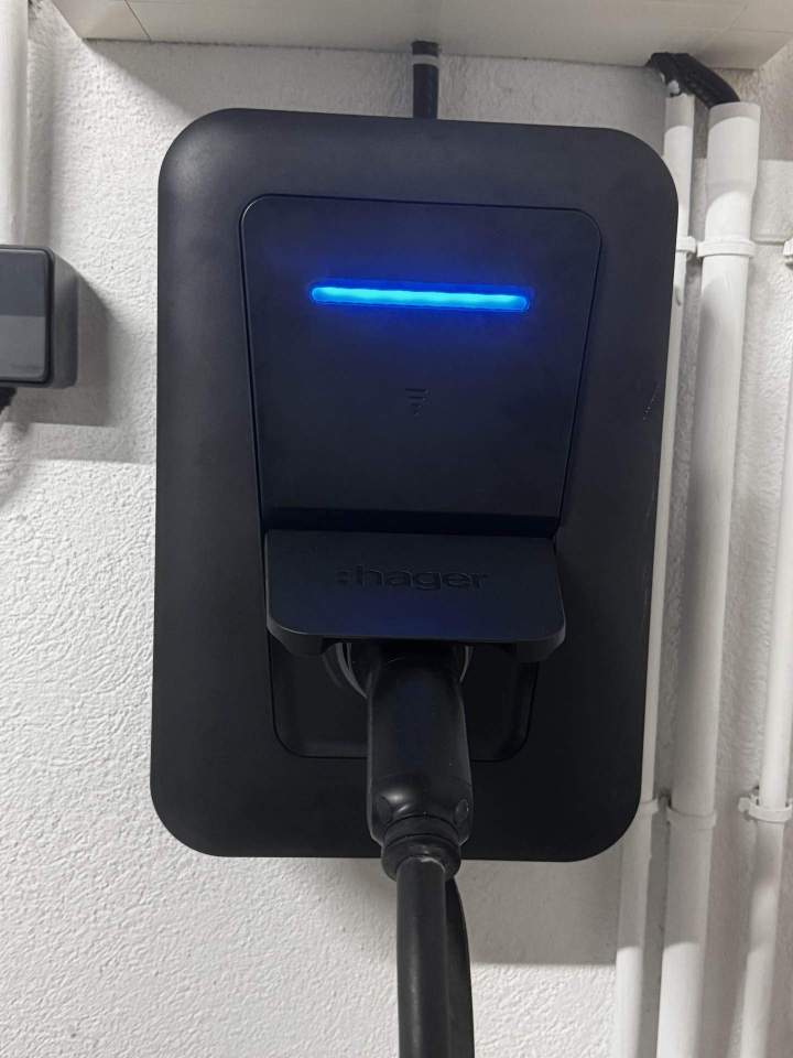 Borne électrique Bouches-du-Rhône